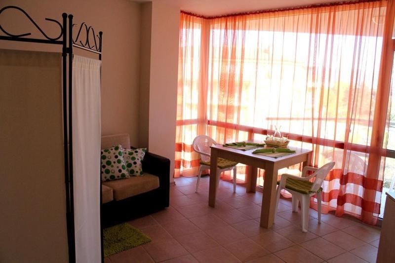 Apartcomplex Perla Slantschew brjag Zimmer foto